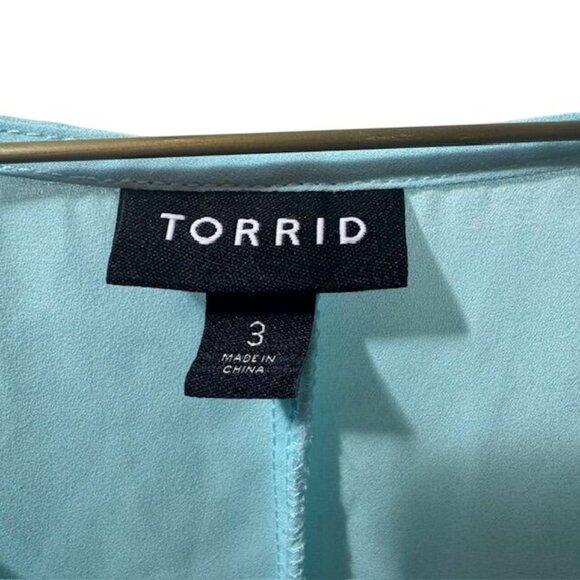 Torrid Womens Light Blue V-Neck Flutter Sleeve Tunic Top Size 3 Polyester Blend - Picture 6 of 12